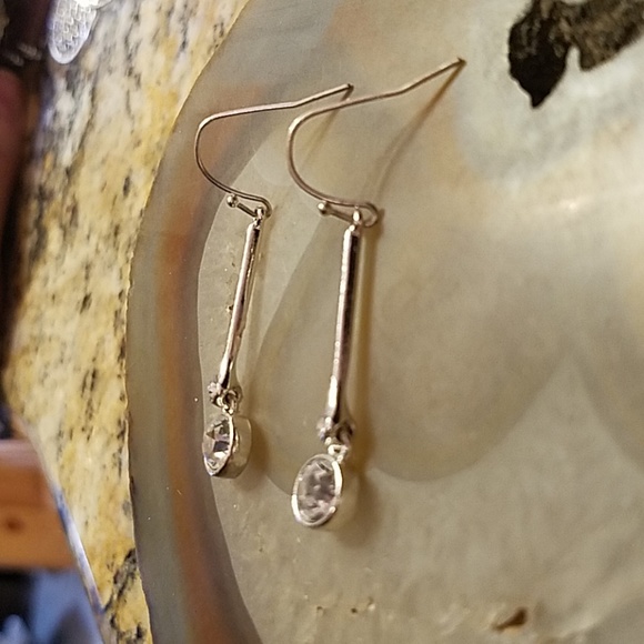 ••Sold•• Long silver rhinestone drop earrings GUC 1.75” - Picture 3 of 8